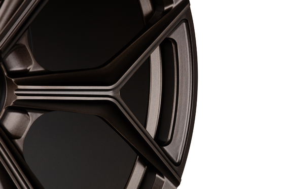CenterLock Y, Lamborghini Aventador SVJ için Monoblok Dövme Tekerlekler Konuşuyor