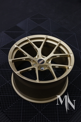 BBS FI R Özel Kalıp Altın Tekerlekler Audi R8 için Disponible