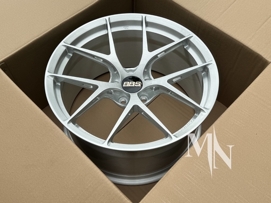 BBS FI R Tekerlekler Pürüzlü Gümüş Satılık GT3 M2 Özel Kalıp Çemberler Mümkün