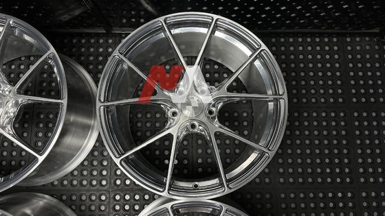 BMW Dövme Jantlar Parlatılmış Gümüş Fırçalanmış Yüzey F87 F80 F82 F90 M2 M3 M4 M5 İçin